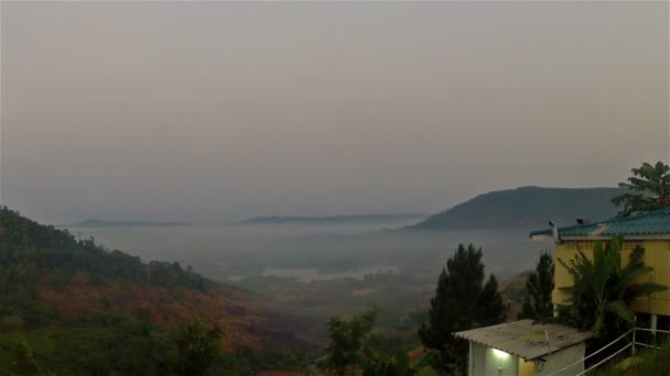 Före soluppgången Khao Kho nationalpark — Stockvideo