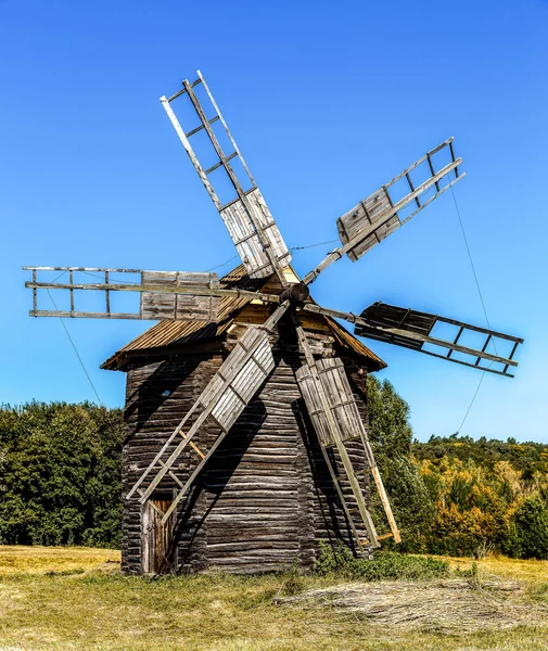 Old wooden windmill. — Stock Photo, Image