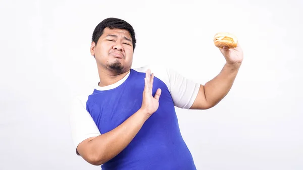 Ázsiai Férfi Mond Nemet Enni Burger Elszigetelt Fehér Háttér — Stock Fotó