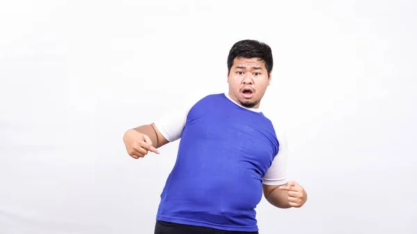 Asian Man Pointing His Own Stomach Looks Suprised — Stock Photo, Image