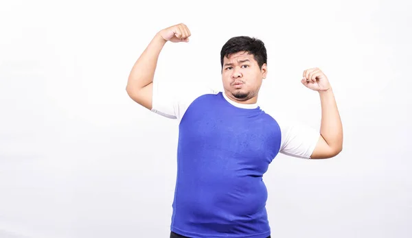 Divertido Asiático Hombre Fuerte Gesto Aislado Blanco Fondo — Foto de Stock