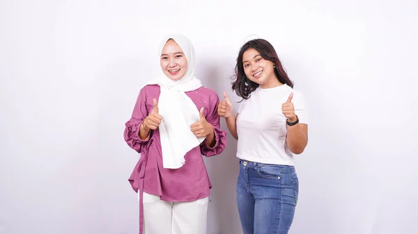 Two Asian Women Appreciate Something Isolated White Background — Stock Photo, Image