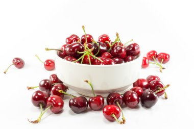 İzole edilmiş kiraz meyvesi