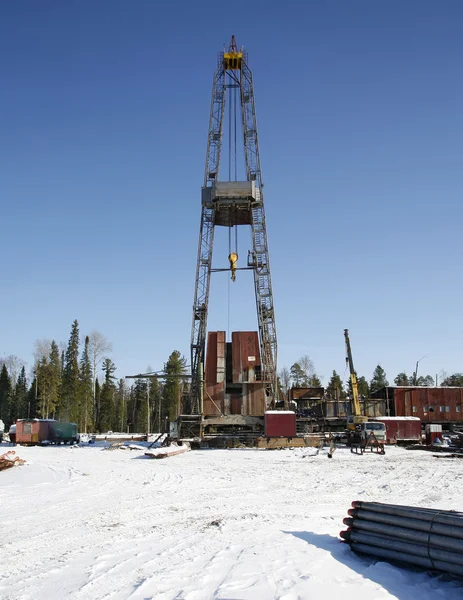 Oil drilling rig. Oil industry equipment. — Stock Photo, Image