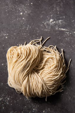 Çiğ Asya Ramen Erişte dokusu