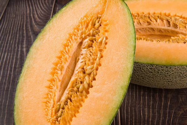 Närbild Färsk Hami Melon Frukt Trä Bakgrund — Stockfoto