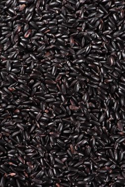 Çiğ pirinç tanelerine yakın çekim