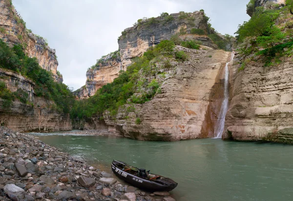 Osum River Gorge, Arnavutluk'ta