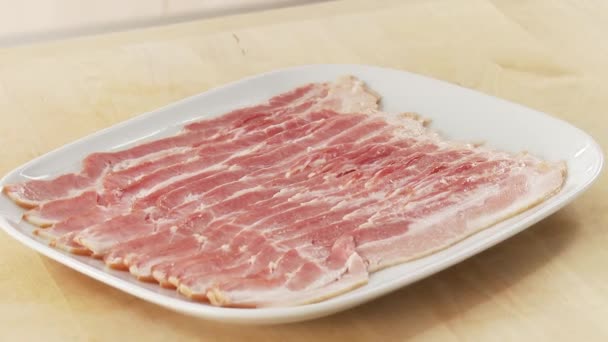 Bacon su un piatto — Video Stock