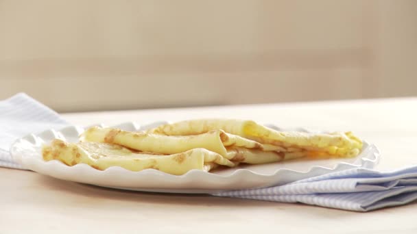 Crêpes pliées — Video