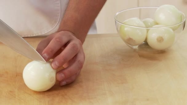 Dicing an onion — Stock Video