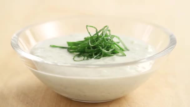 Blue cheese dip — Stock Video