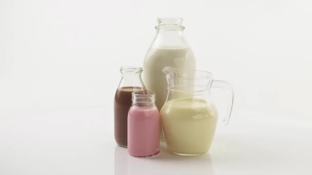 Various types of milk — Stock Video