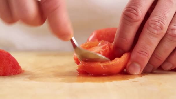 Tomat är repat — Stockvideo