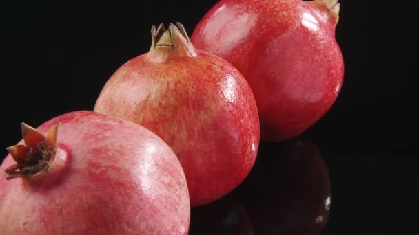 Closeup of pomegranates in a row — Stock Video