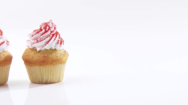 Cupcake con crema di condimento — Video Stock