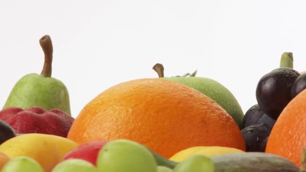 Различные сорта фруктов — стоковое видео