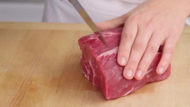 Ombro de corte de carne bovina — Vídeo de Stock