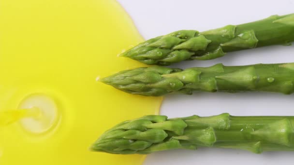 Asperges au beurre fondu — Video