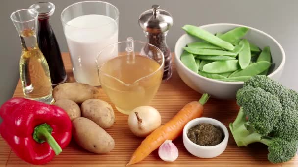 Ingredients for vegetable curry — Stock Video