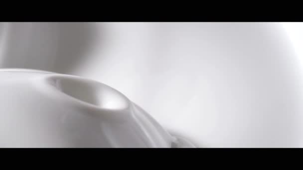 Bacche che cadono nello yogurt — Video Stock