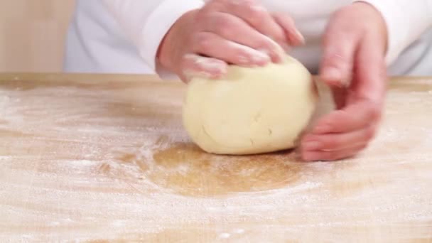 Pastry being kneaded — Stock Video
