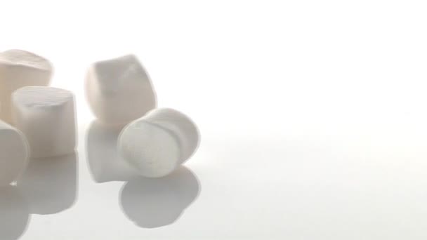 Lots of white marshmallows — Stock Video