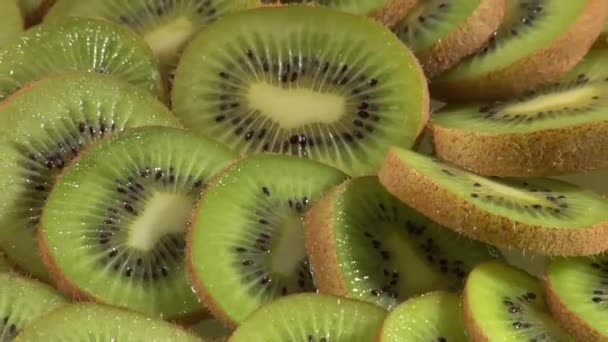 Plastry owoców kiwi — Wideo stockowe