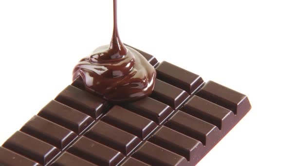 Chokladkaka med smält choklad — Stockvideo