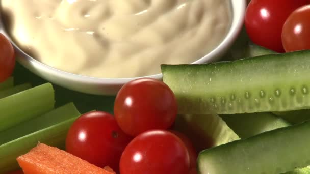 Raw vegetables with dip — Stock Video