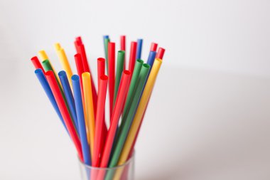 Çoklu Renkli Esnek Çubuklar