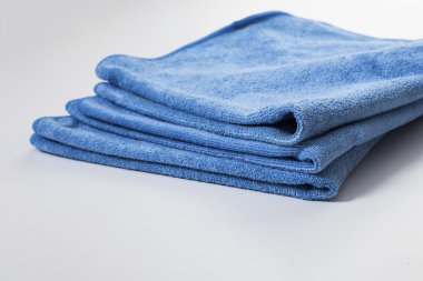 Araba temizleme işlemi için mikrofiber havlu