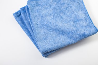 Araba temizleme işlemi için mikrofiber havlu