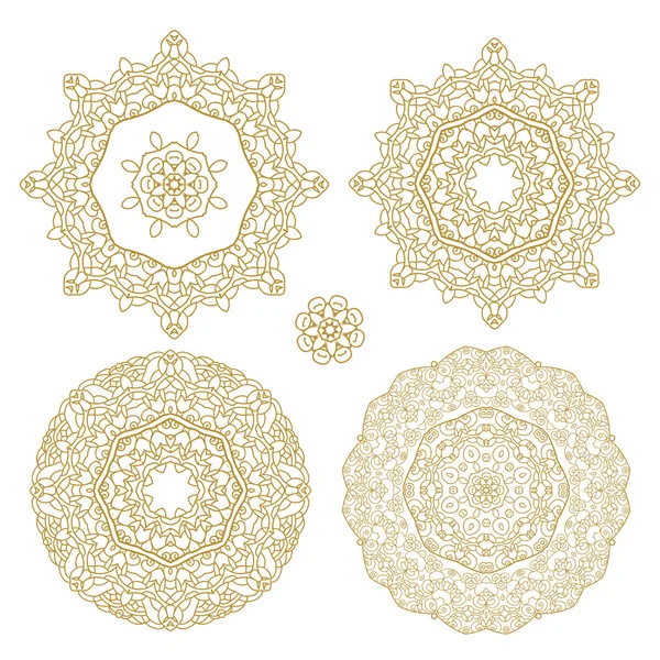 Circle lace ornament — Stock Vector