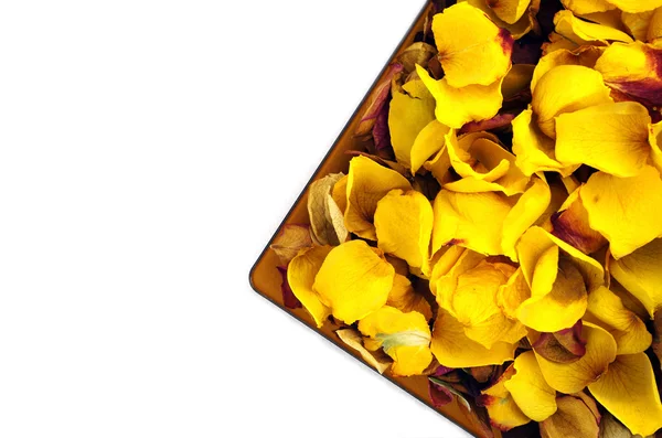 Kurutulmuş gül yaprakları