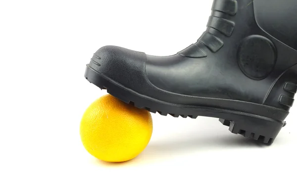 Turuncu siyah lastik çizmeler