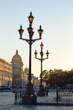 Palace Meydanı güzel tarihi sokak lambaları