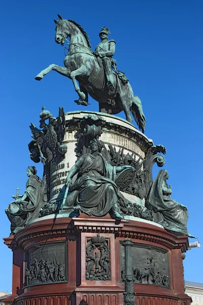 The monument to Alexander 1 summer in St. Petersburg — Stock Photo, Image