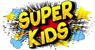 Süper Çocuk Çizgi Roman tarzı metin. Çocuklar konuşma balonu olan süper kahramanlar gibi. Renkli arkaplan üzerinde metin değiştiren Animasyon Etiket Kelimesi, Çizgi Film video klibi. Yüksek kalite 4k görüntü.