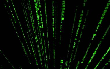 Siyah arkaplan üzerine ikili bilgisayar kodu. Matrix stilinde yeşil dijital kod numaraları. Sanal hacker soyutlama arka planı. Siyah arkaplanda rastgele numaralar düşüyor..