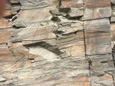 Dağ duvarı ilginç, yaratıcı altyapılar için