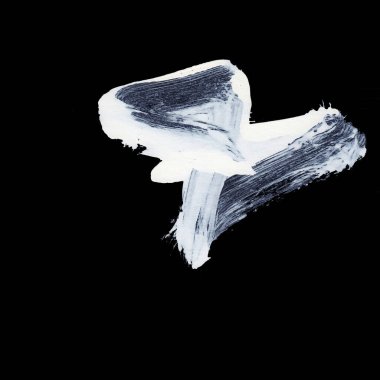 Siyah arkaplan zen tarzı arkaplan ve doku üzerinde dinamik beyaz fırça darbeleri