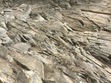 Dağ duvarı ilginç, yaratıcı altyapılar için.