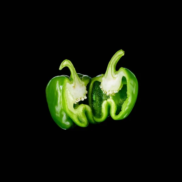 Sliced Shiny Green Peppers Black Background — Stock Photo, Image