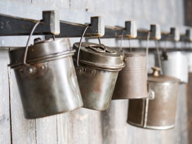 Metal Tinfins, gıda kabı