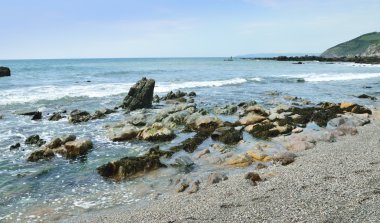 Portwrinkle, Cornish kıyısında antik kaya oluşumu.