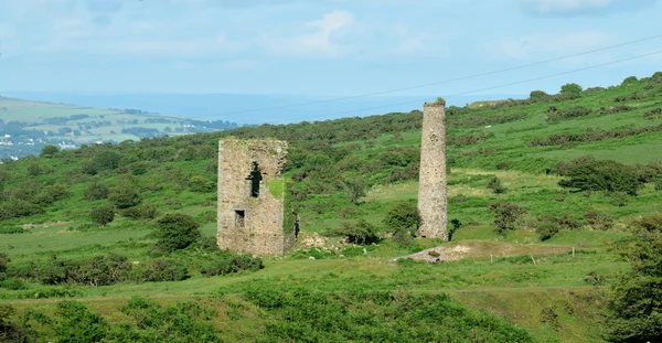 Cornish kopalni wyrobiska. — Zdjęcie stockowe