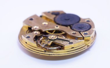 Eski saat parçaları.