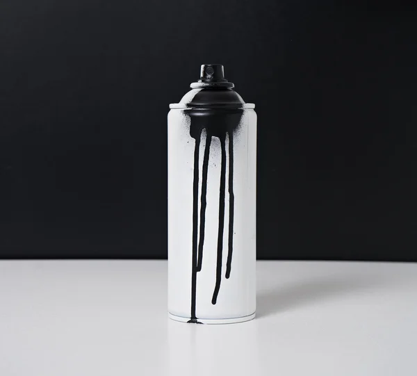 Black and white spray paint bottle Stock Photo by ©christina_pauchi