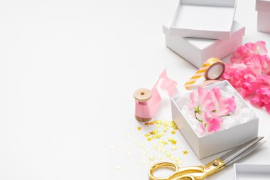 tatil Tema. el yapımı hediye paketleri